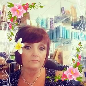 Meet your Posher, Pam